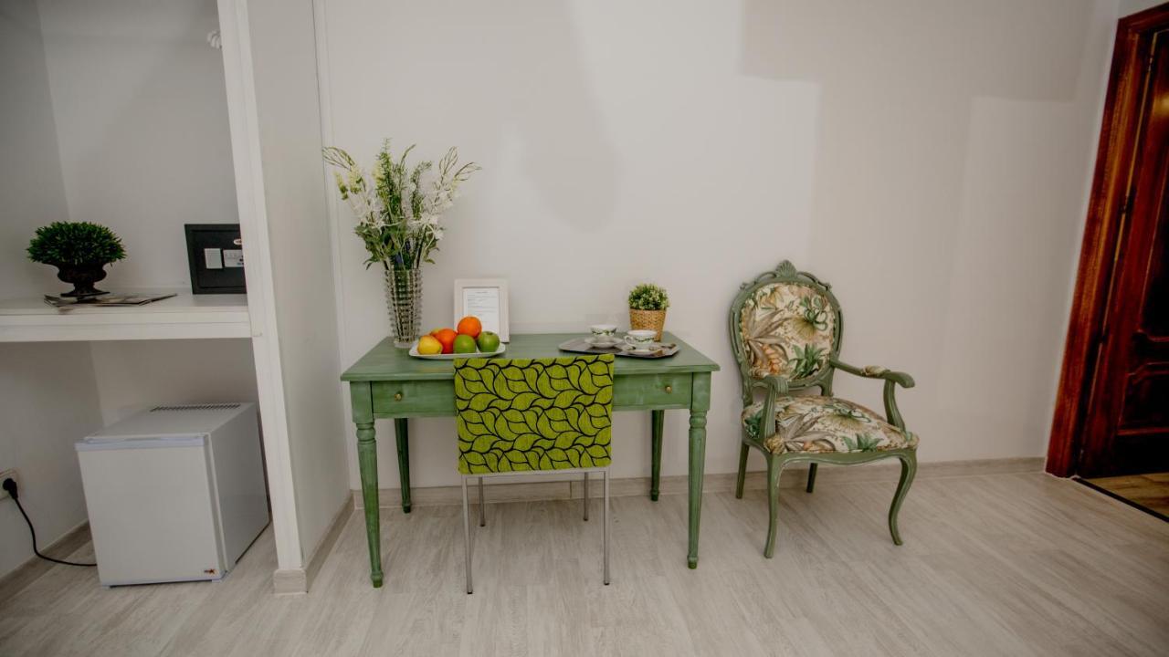 Twin  Room